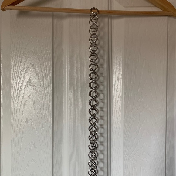 Accessories - Picture 4 of 6